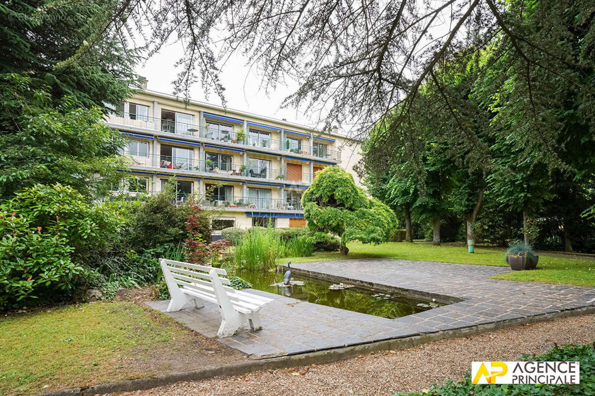 Appartement à MAISONS-LAFFITTE