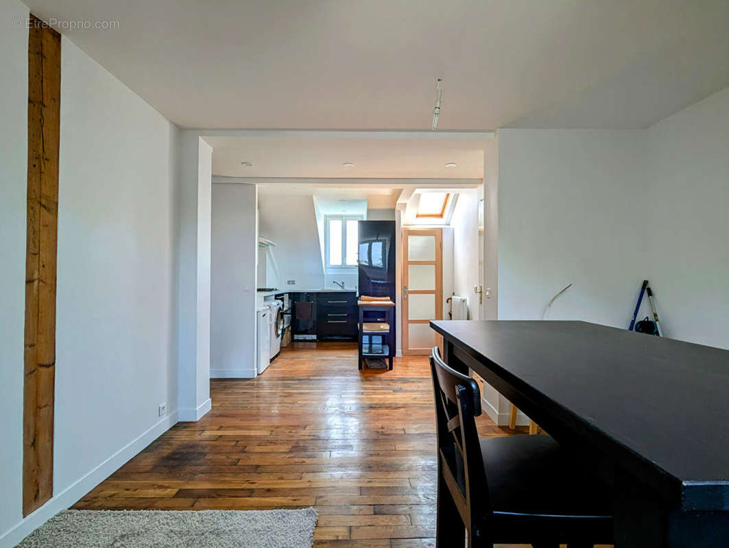 Appartement à VAIRES-SUR-MARNE