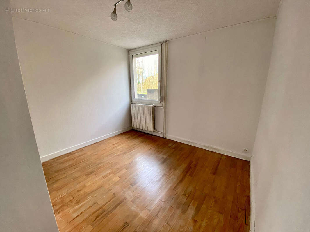 Appartement à NEUNKIRCHEN-LES-BOUZONVILLE