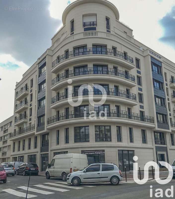 Photo 4 - Appartement à LEVALLOIS-PERRET