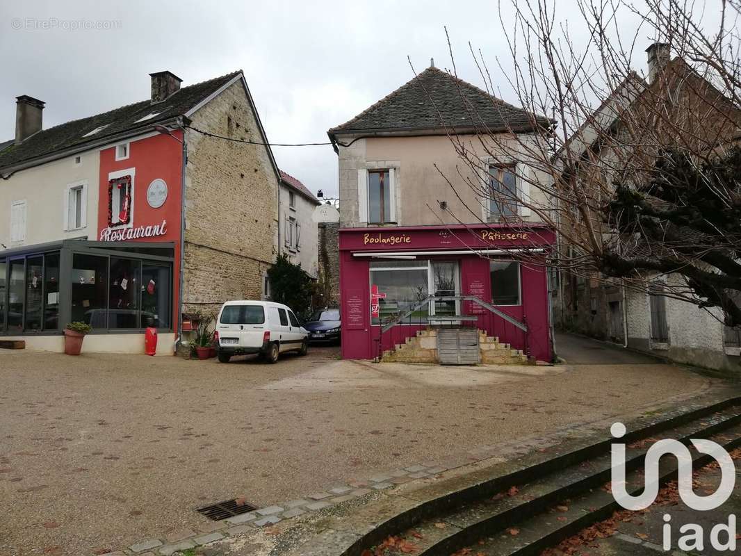 Photo 2 - Maison à COURSON-LES-CARRIERES