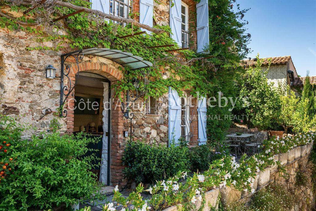 Maison à GRIMAUD