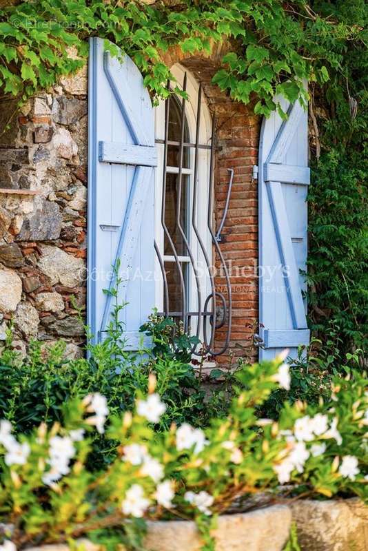 Maison à GRIMAUD