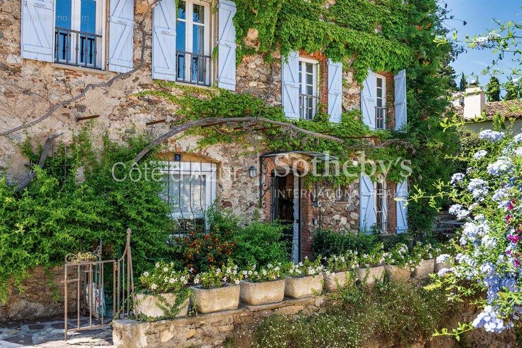 Maison à GRIMAUD