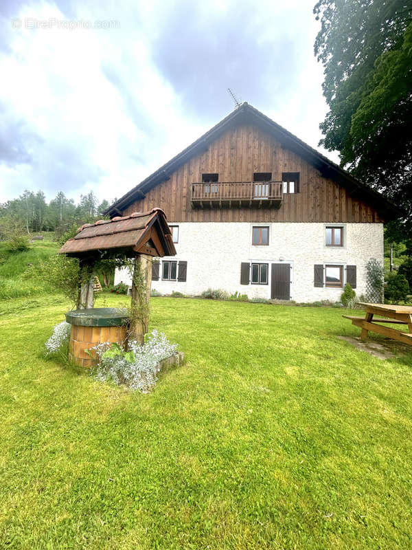 Appartement à SAINT-MAURICE-SUR-MOSELLE