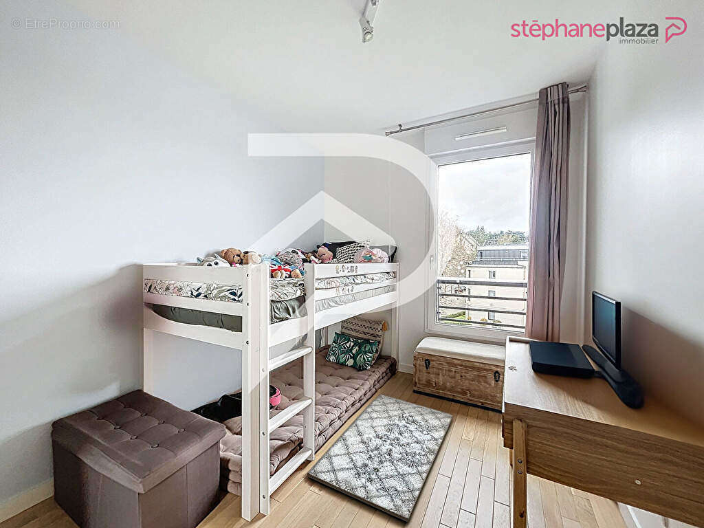 Appartement à SURESNES