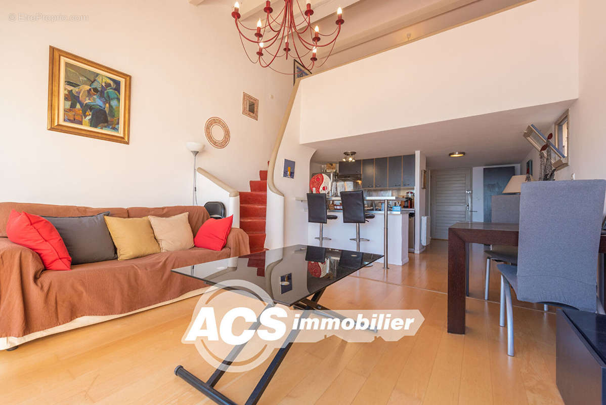 Appartement à SAUSSET-LES-PINS