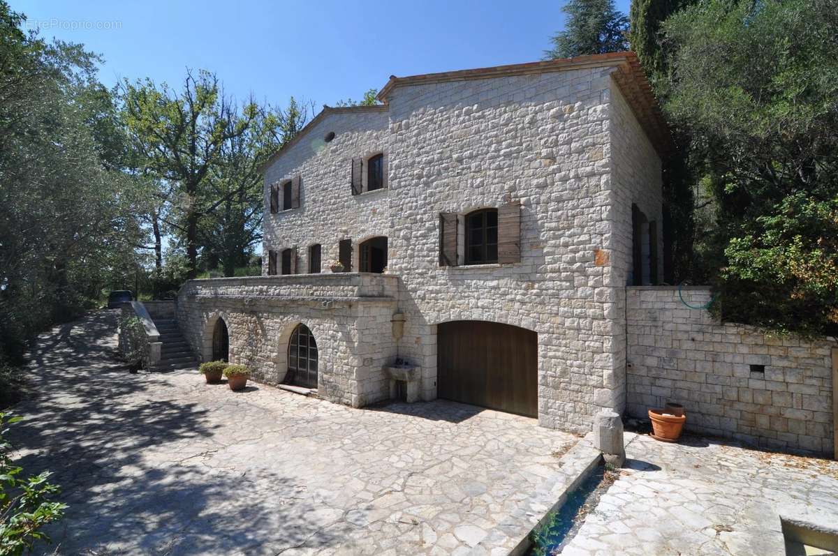 Maison à SAINT-JEANNET