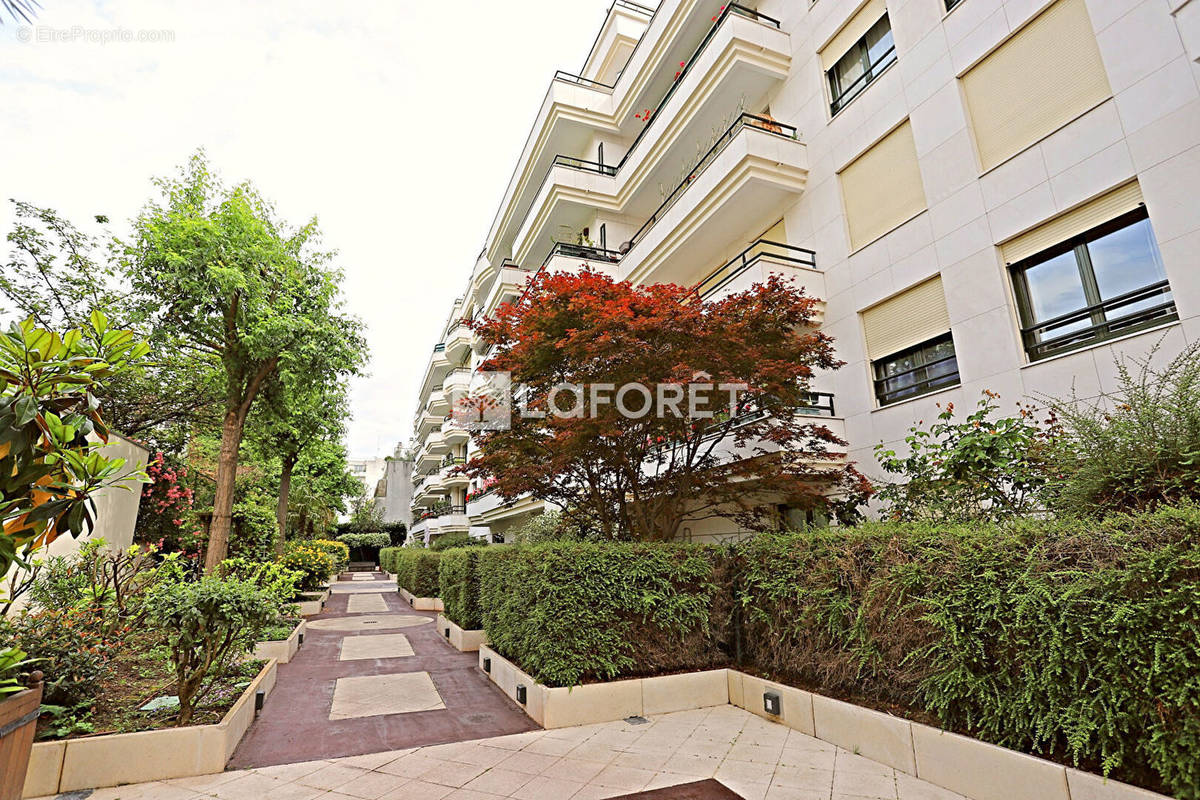 Appartement à BOULOGNE-BILLANCOURT