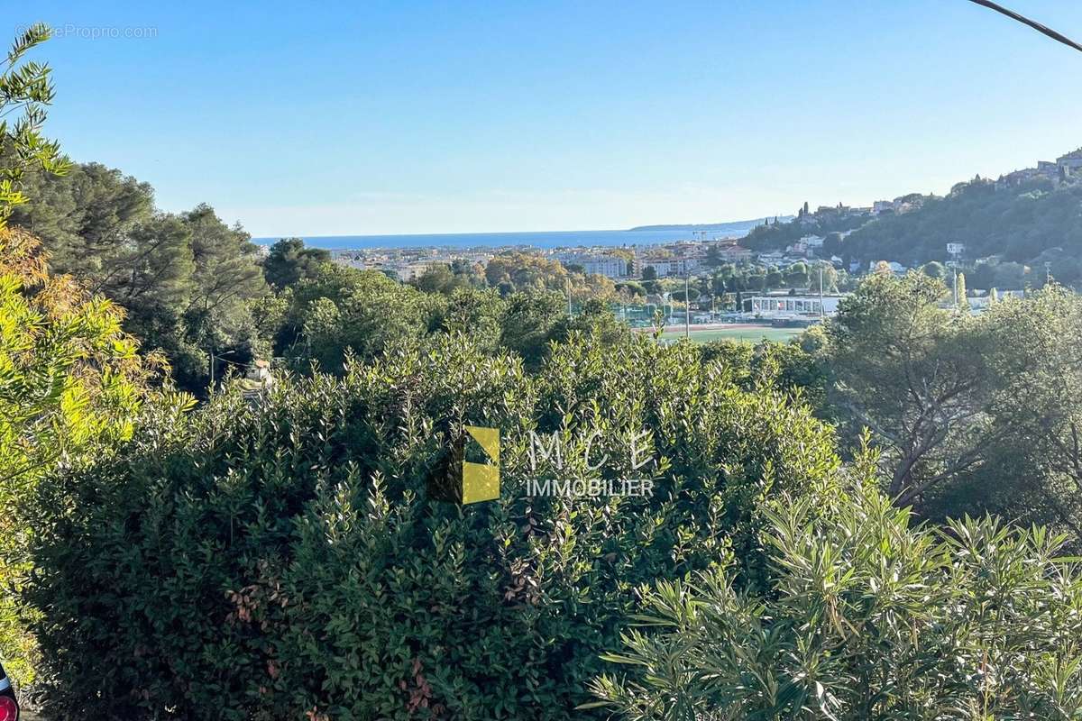 Appartement à CAGNES-SUR-MER