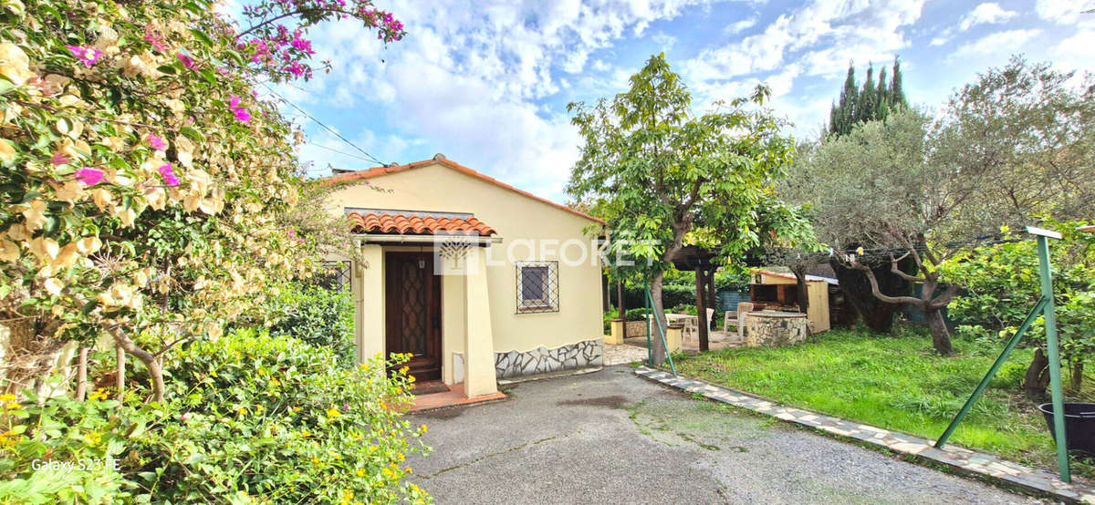 Maison à FREJUS