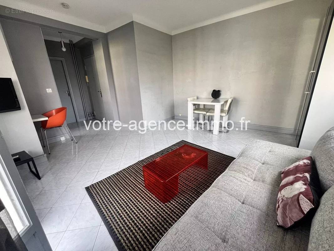 Appartement à CAGNES-SUR-MER