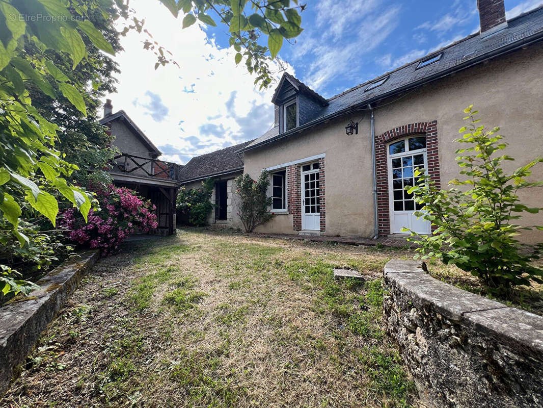 Maison à VILLEDOMER