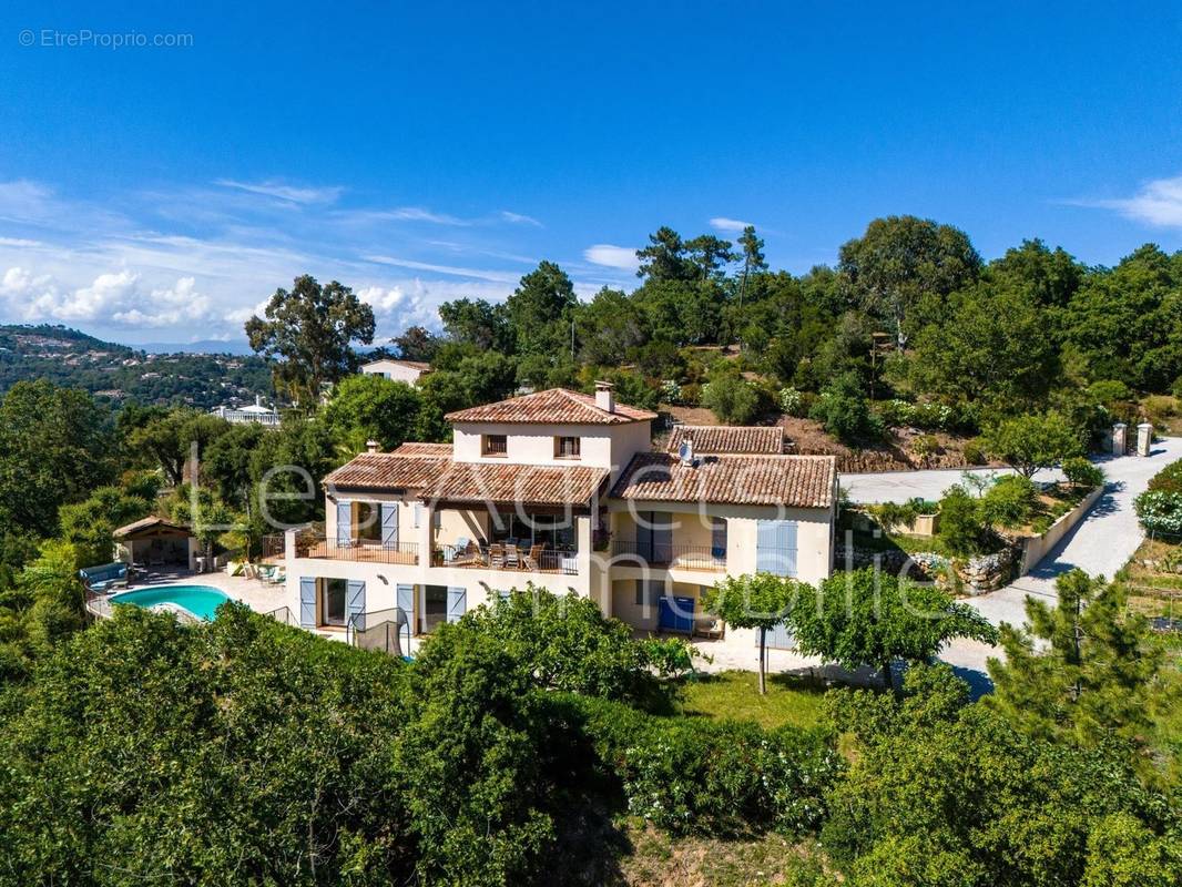 Maison à LES ADRETS-DE-L&#039;ESTEREL