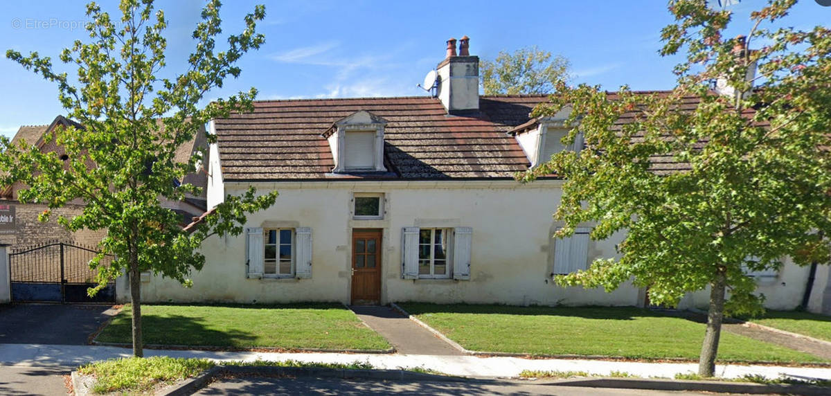 Maison à CHALON-SUR-SAONE