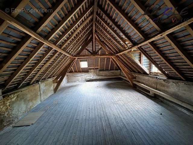 Maison à COULONGES-SUR-L&#039;AUTIZE