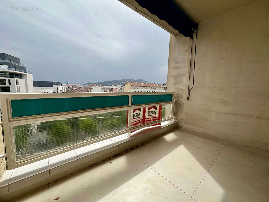 Appartement à MARSEILLE-8E