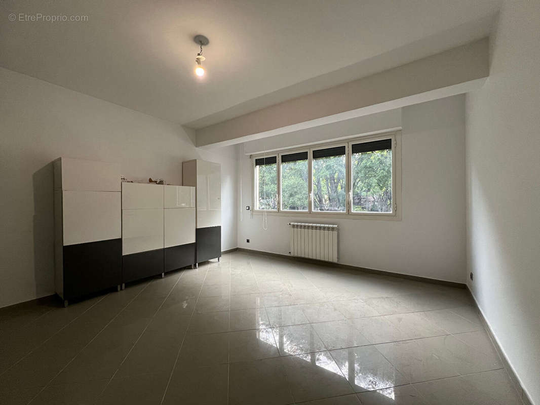 Appartement à MARSEILLE-9E