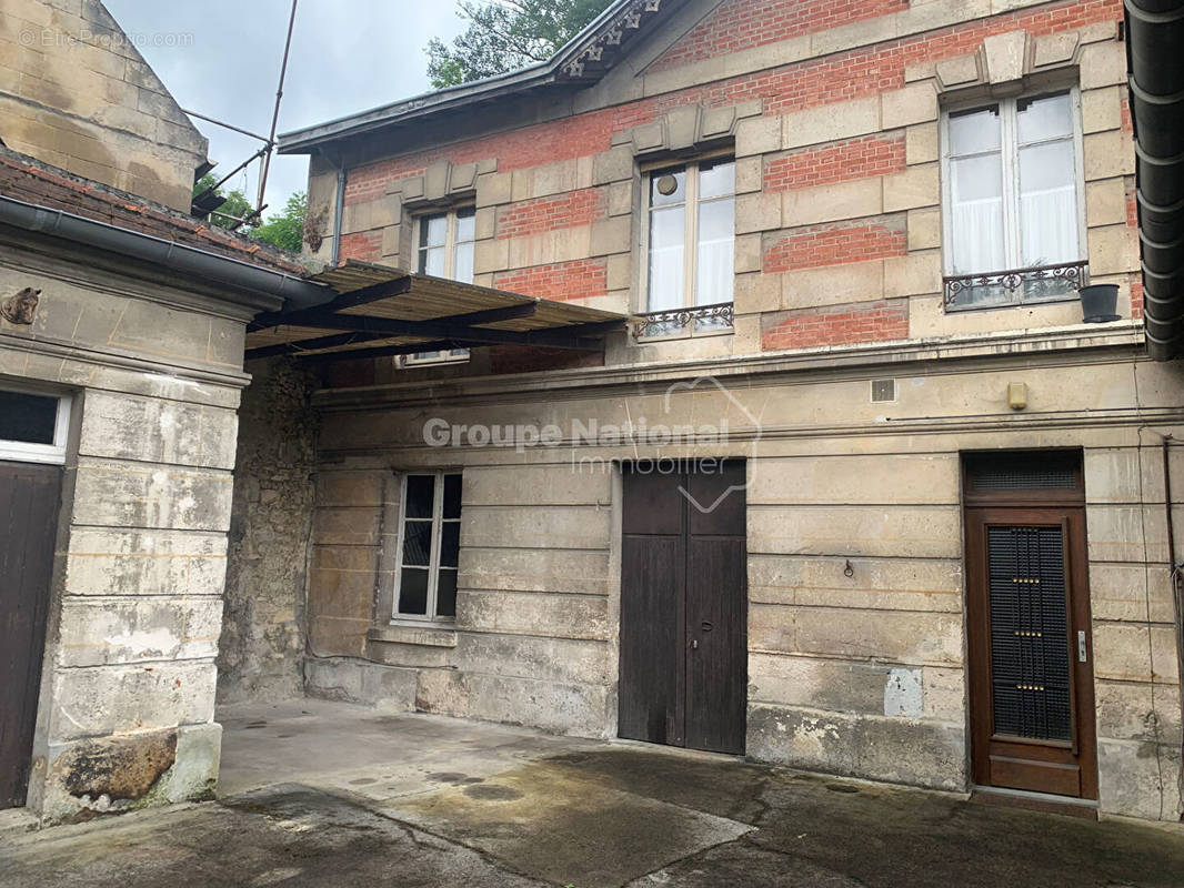 Maison à PIERREFONDS