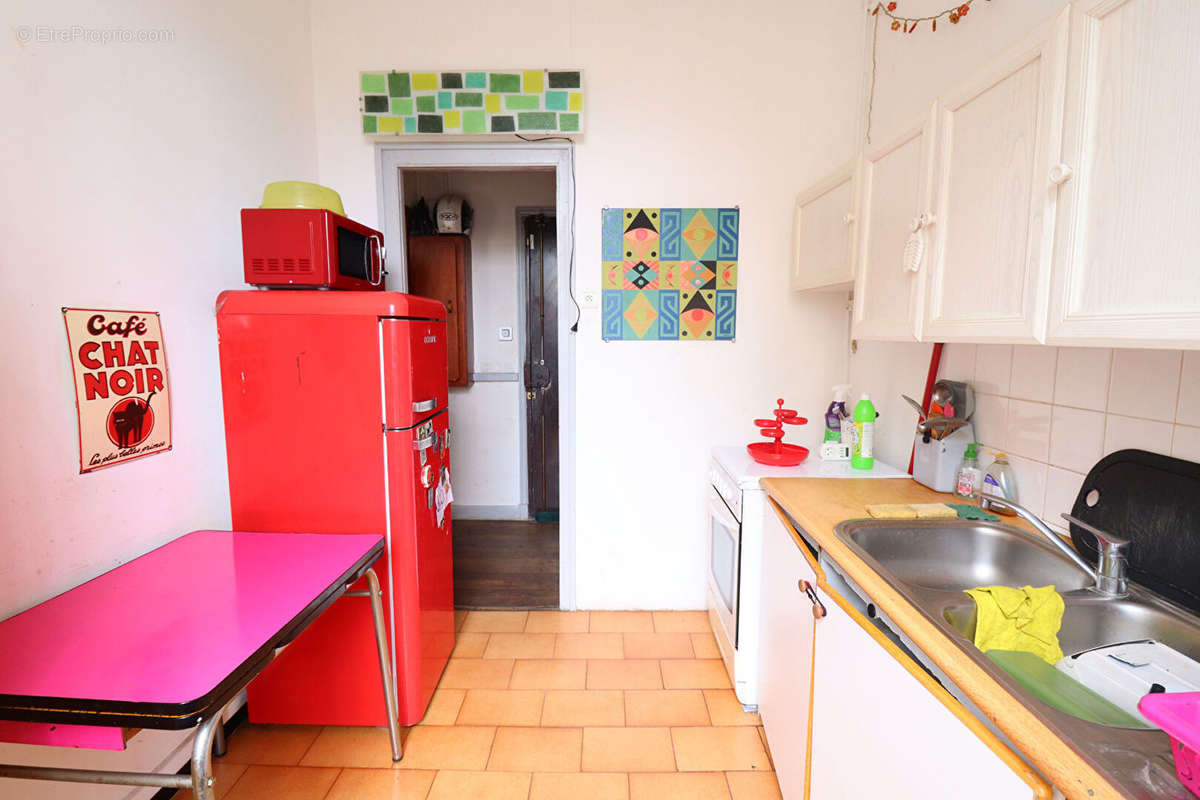 Appartement à AUBERVILLIERS