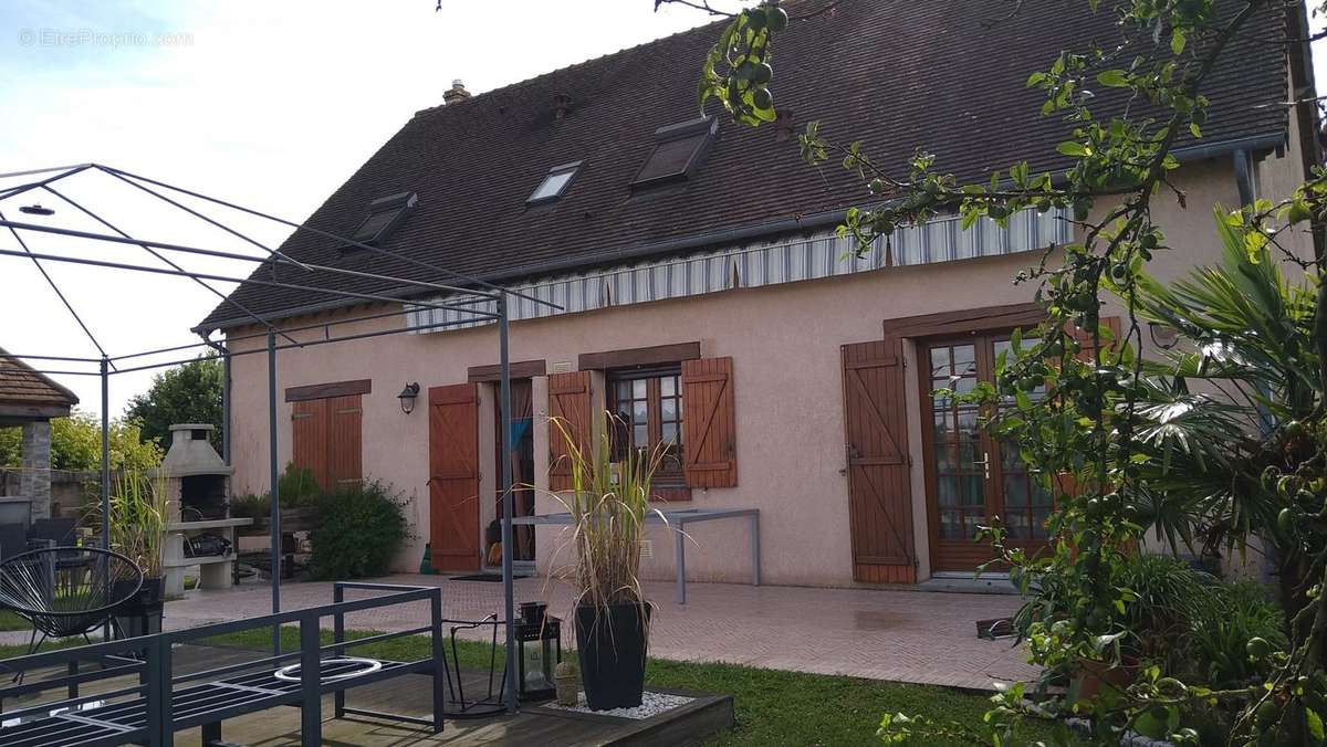 Maison à VILLEMANDEUR