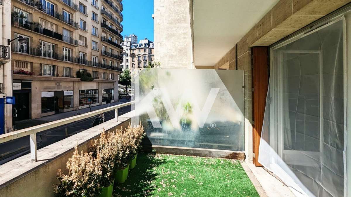 Appartement à PARIS-6E