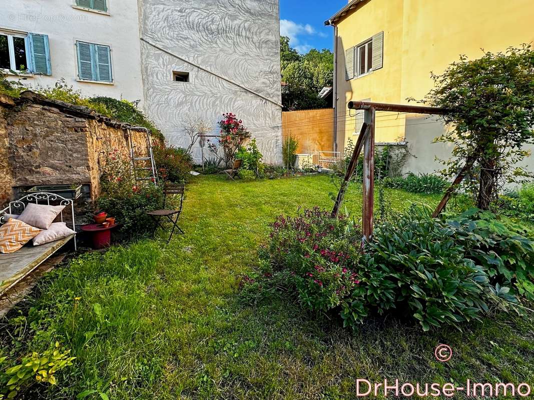 Appartement à TREVOUX