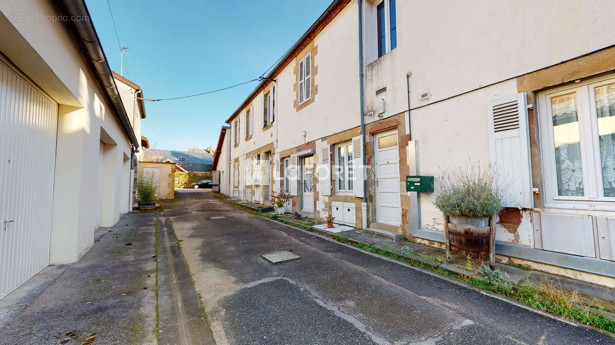 Appartement à MOULINS