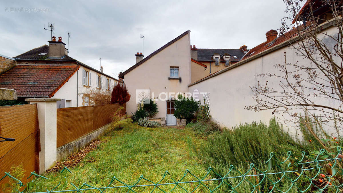 Appartement à MOULINS