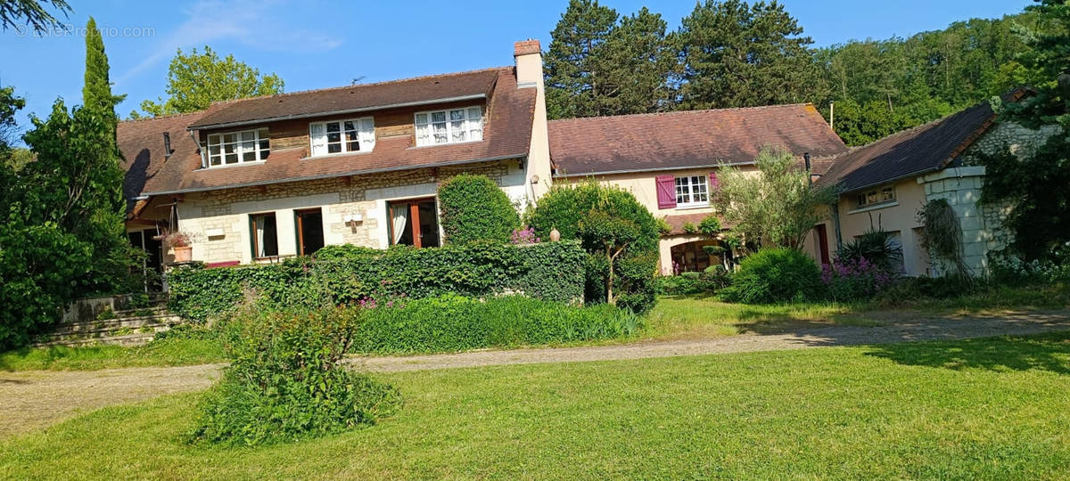 Maison à VAUX-SUR-VIENNE