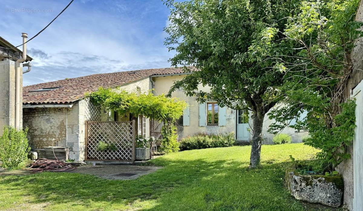 Maison à LORIGNAC