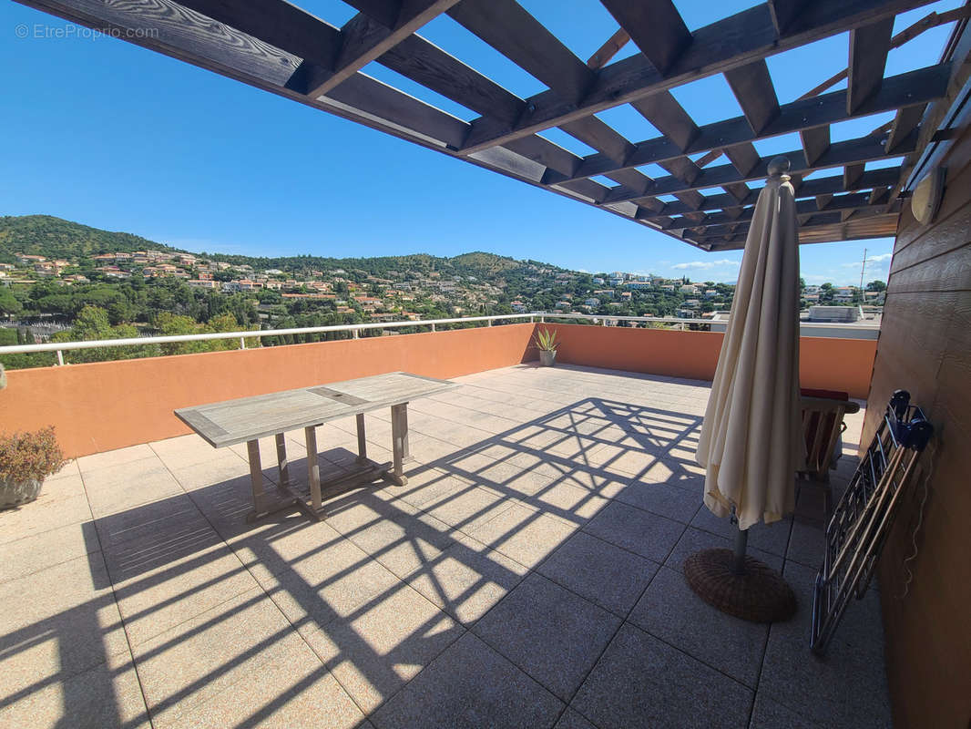 Appartement à HYERES