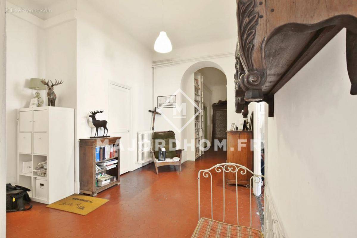 Appartement à MARSEILLE-1E