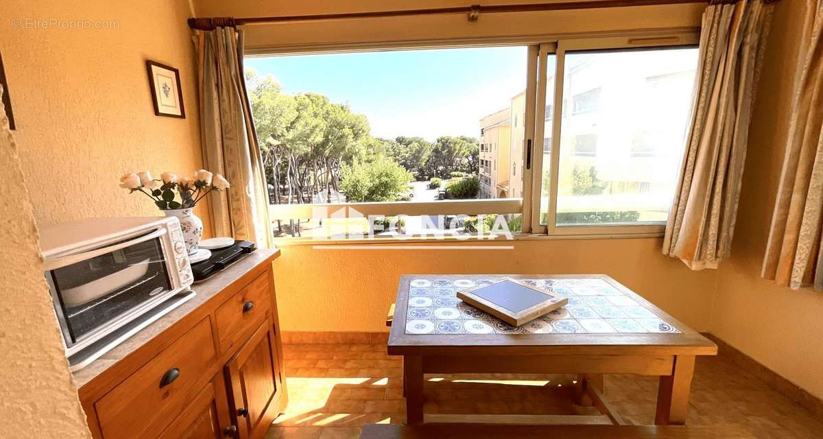 Appartement à SIX-FOURS-LES-PLAGES