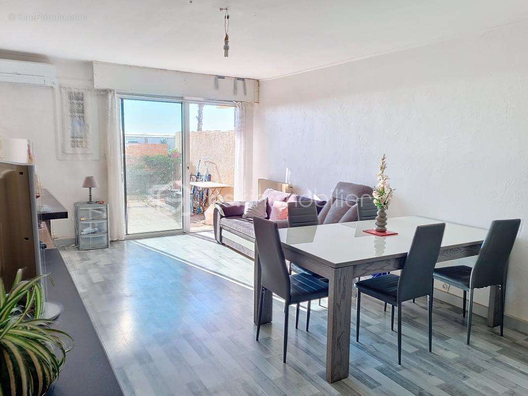 Appartement à CANET-EN-ROUSSILLON