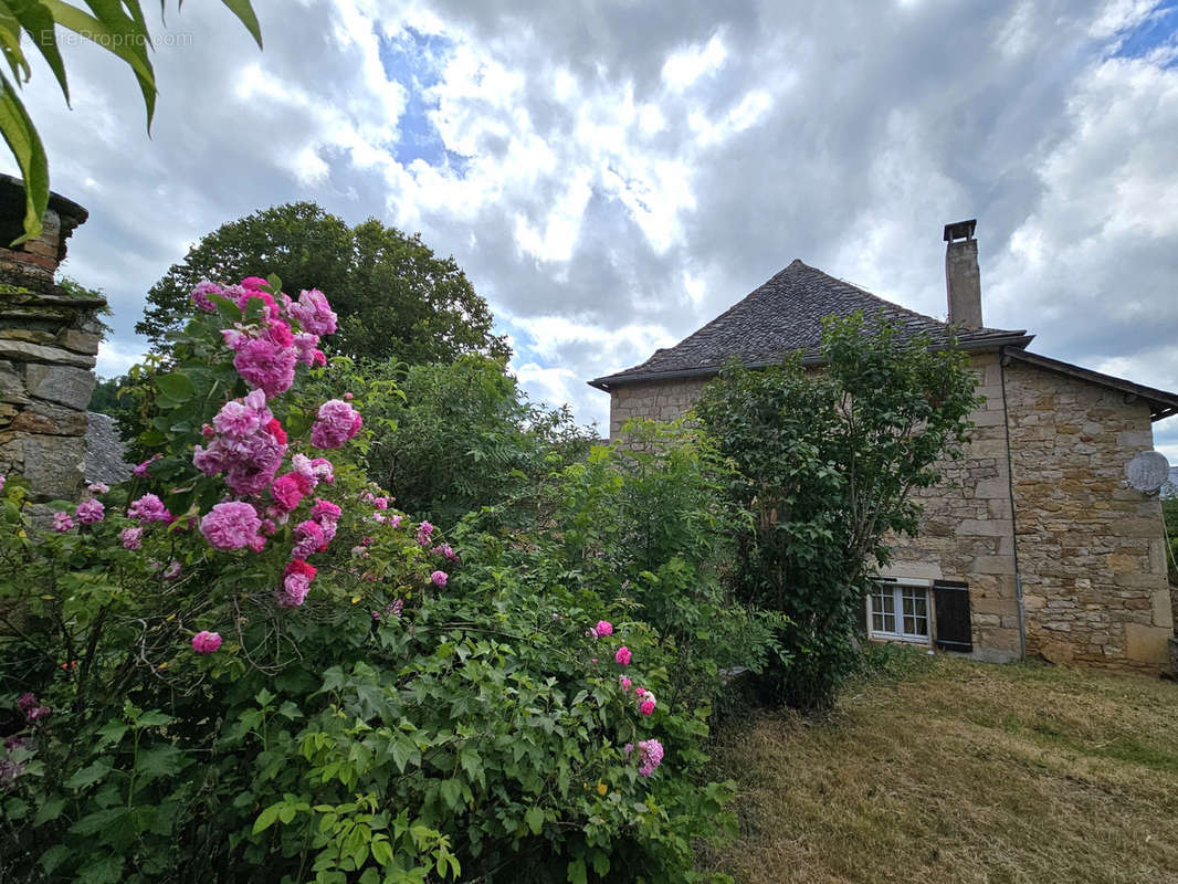 Maison à BOZOULS