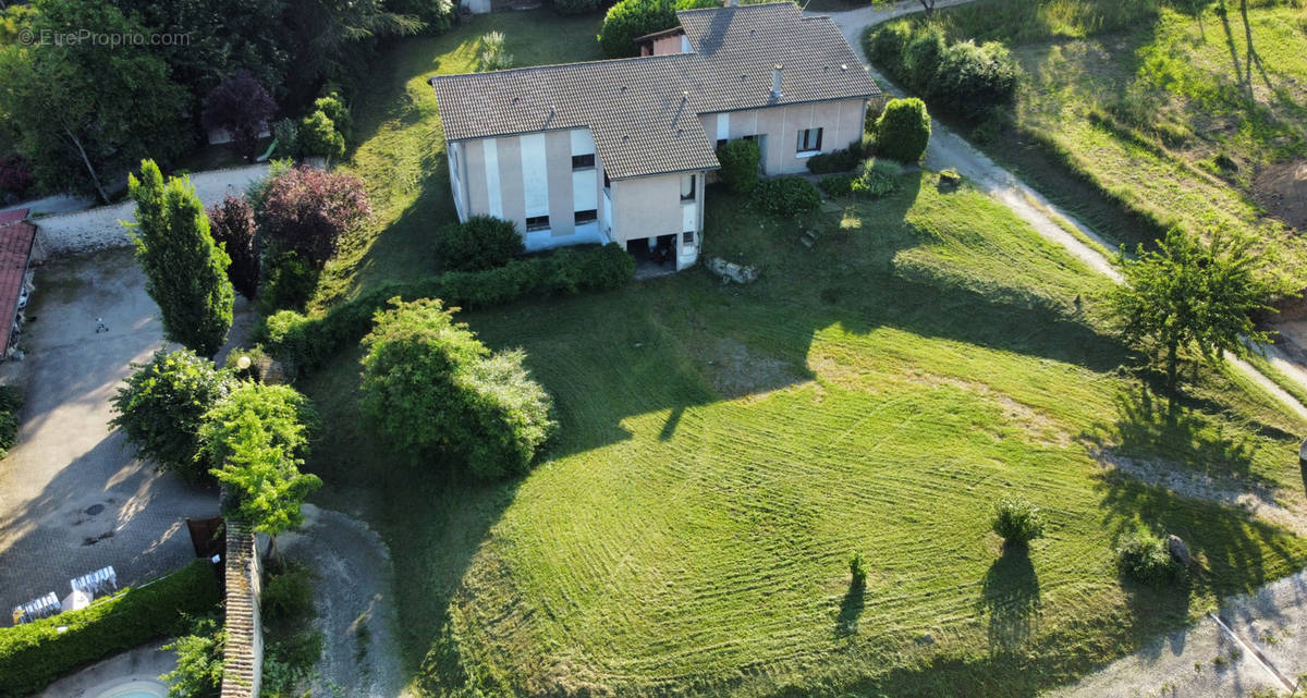 Maison à SAINT-SAUVEUR