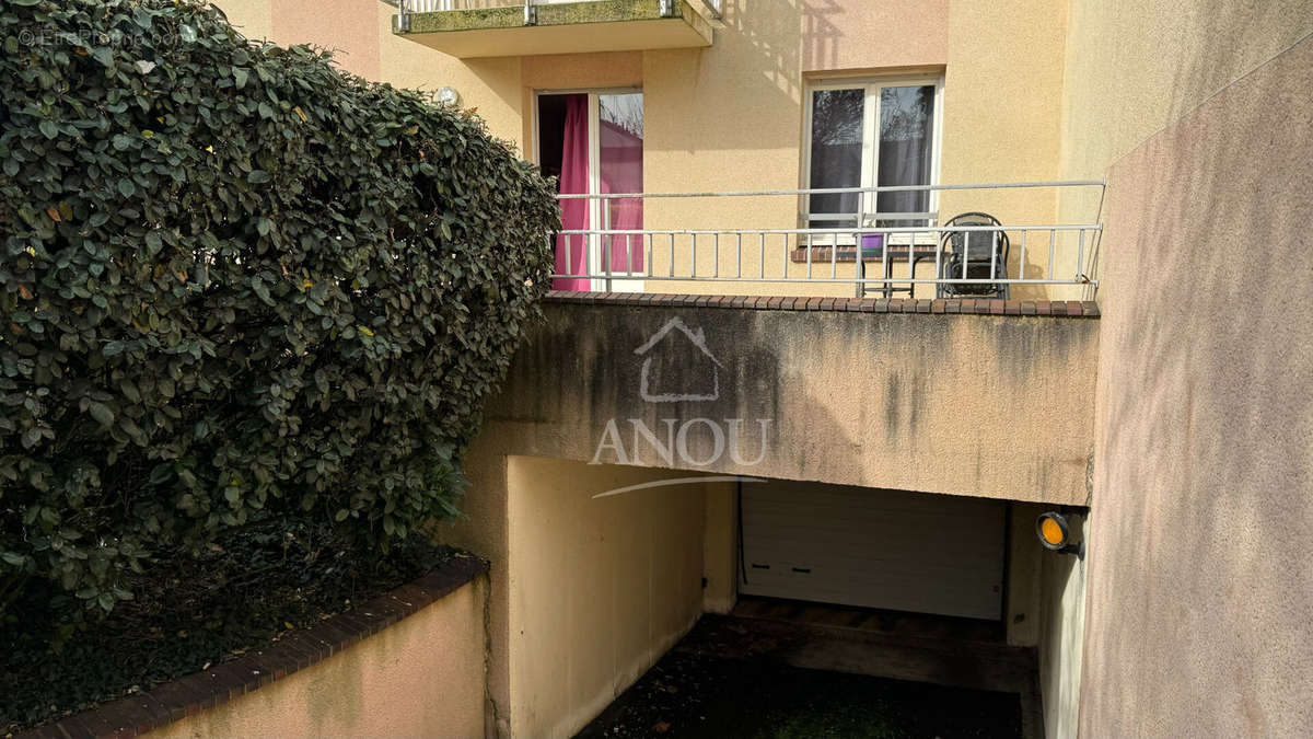 Appartement à BROU