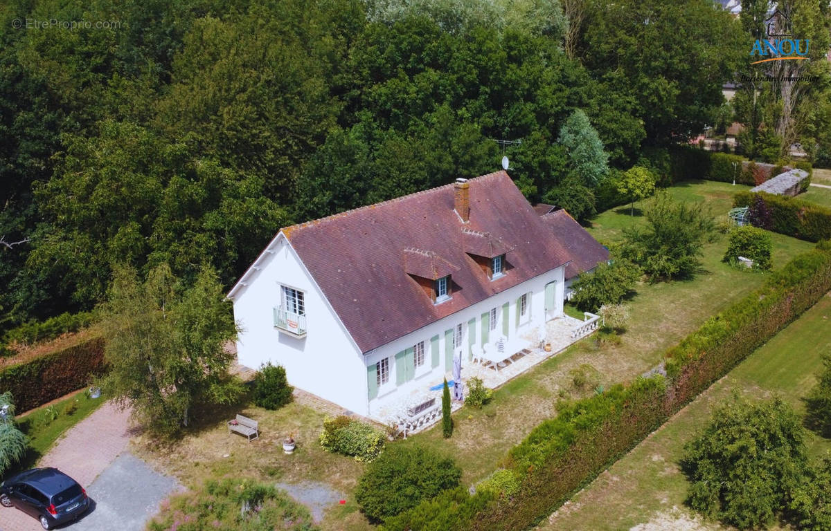 Maison à BROU