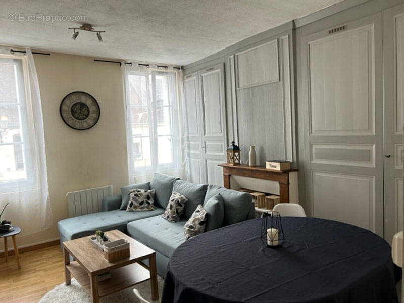 Appartement à BROU