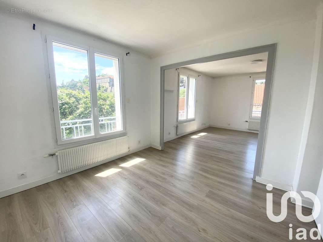 Photo 4 - Appartement à SAINT-CHAMOND