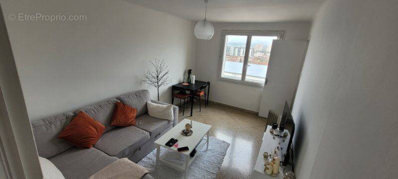 Photo 1 - Appartement à MARSEILLE-10E