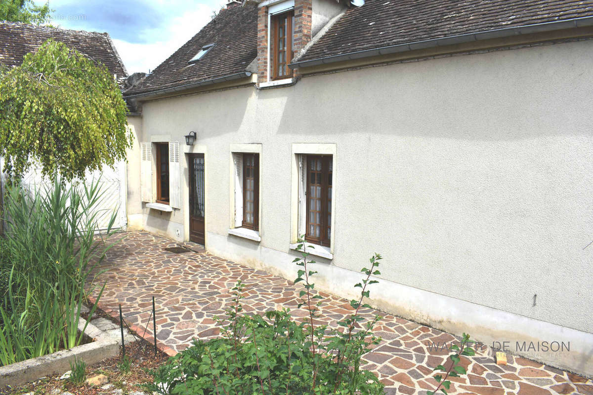 Maison à MISY-SUR-YONNE