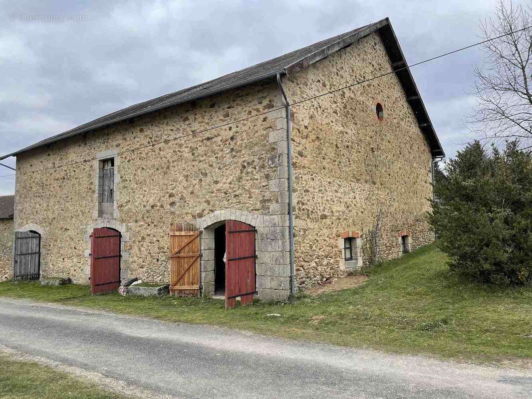 Autre à SAINT-MARTIN-TERRESSUS