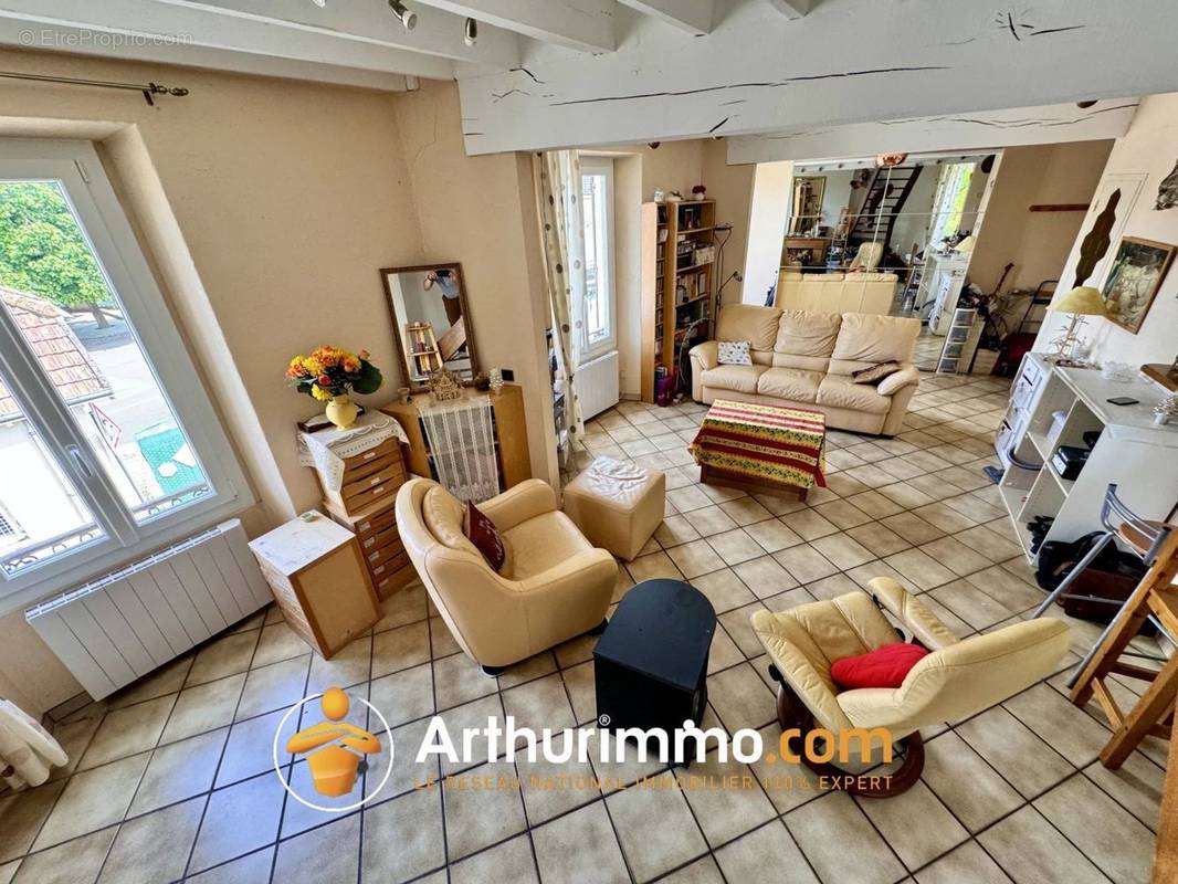 Appartement à DOURDAN