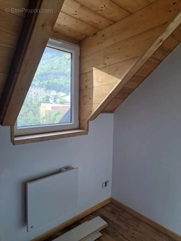 Appartement à BRIDES-LES-BAINS