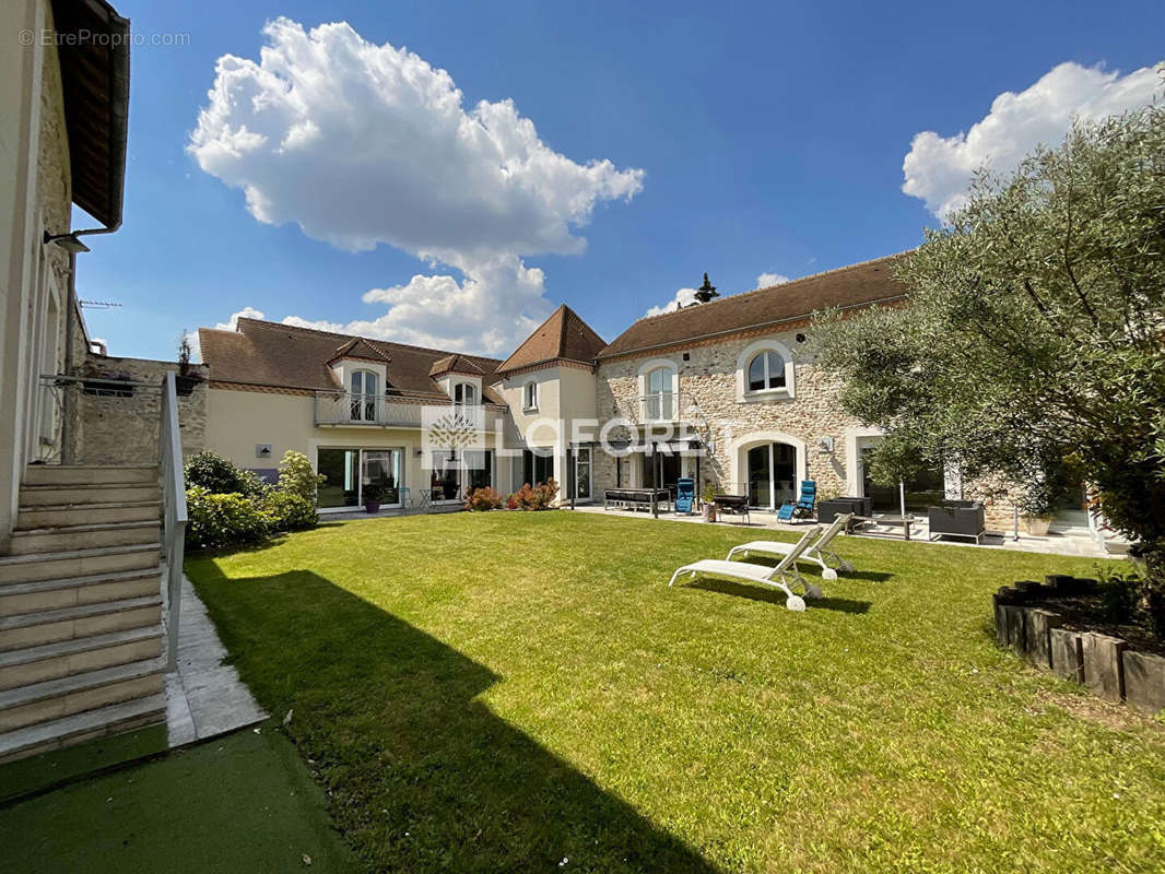 Maison à BREUIL-BOIS-ROBERT