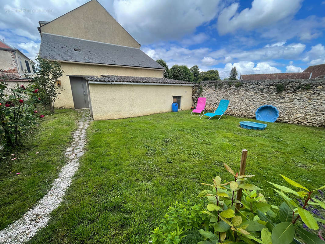 Appartement à AUNEAU