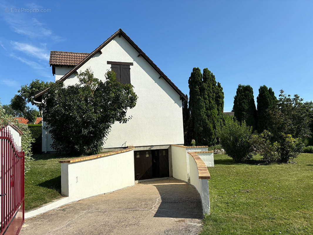 Maison à BOIGNY-SUR-BIONNE