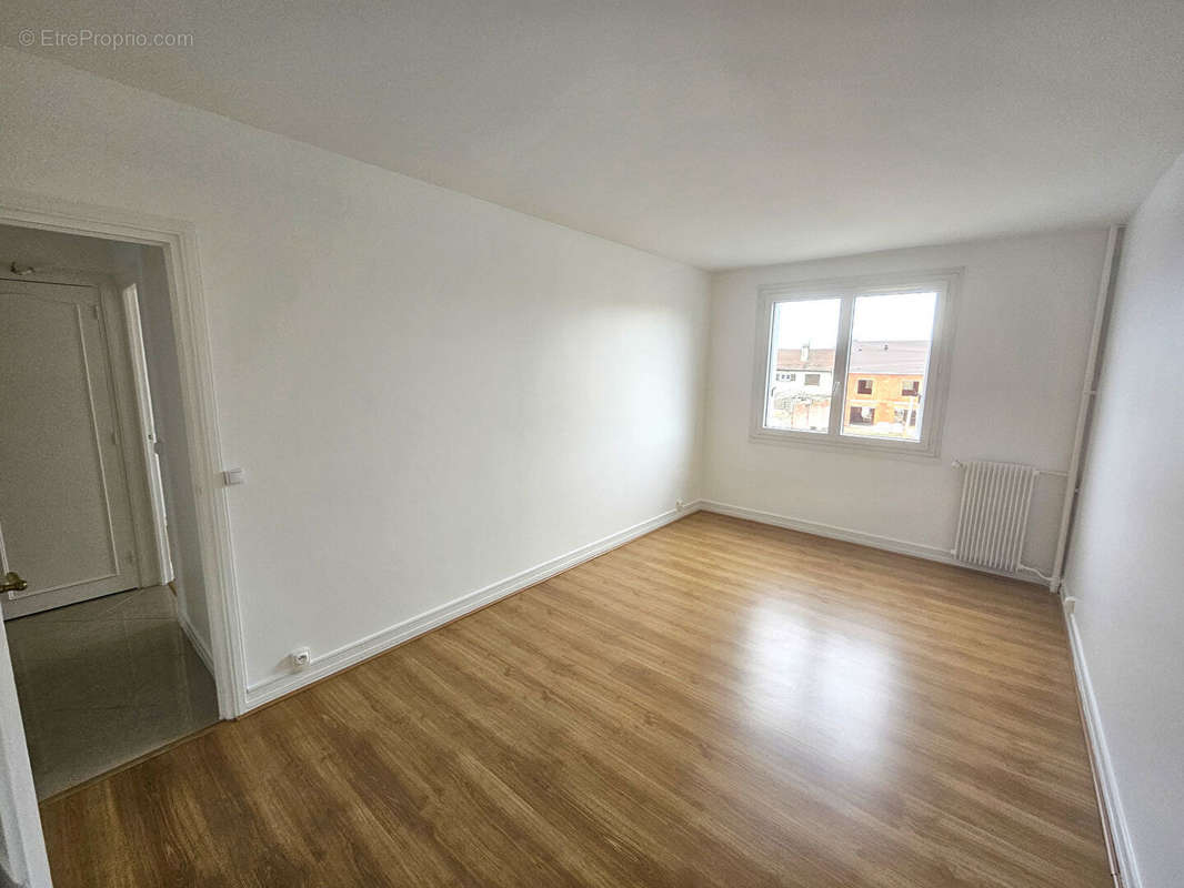 Appartement à CHAMPIGNY-SUR-MARNE